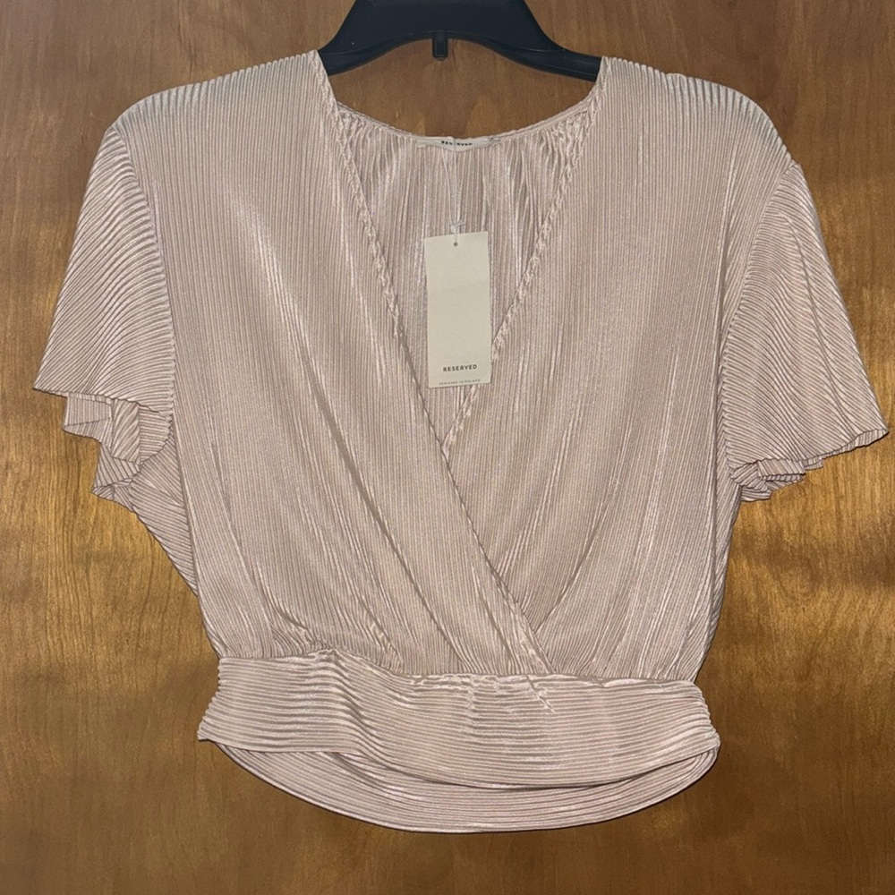 Reserved Top